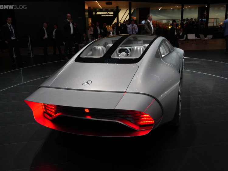 Mercedes-Benz-Concept-IAA-images-08