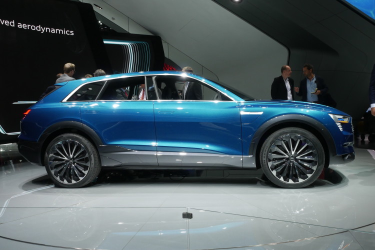 Audi e-Tron Quattro Concept has a range of 310 miles