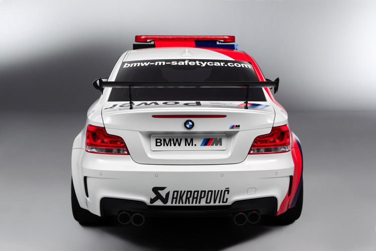 bmw-1m-safety-car-akrapovic-images-21