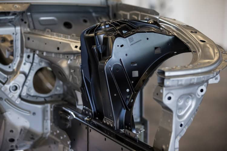 bmw-7-series-carbon-core-images-03