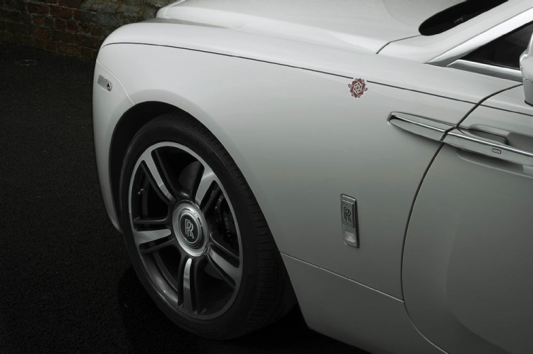 rolls-rocye-wraith-history-of-rugby-wheel