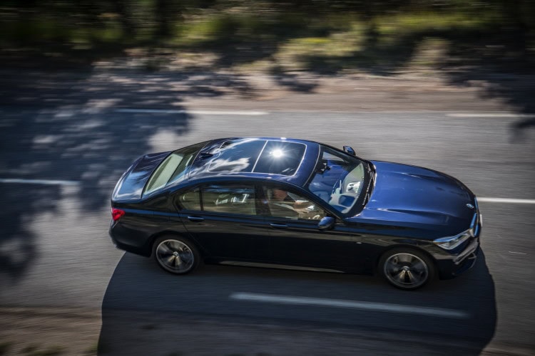 2015-BMW-730Ld-carbon-black-16