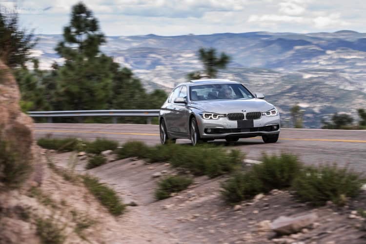 2016-bmw-340i-test-drive-images-30