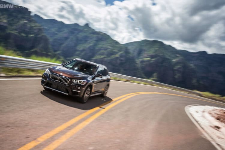 2016-bmw-X1-xDrive28i-test-drive-images-55