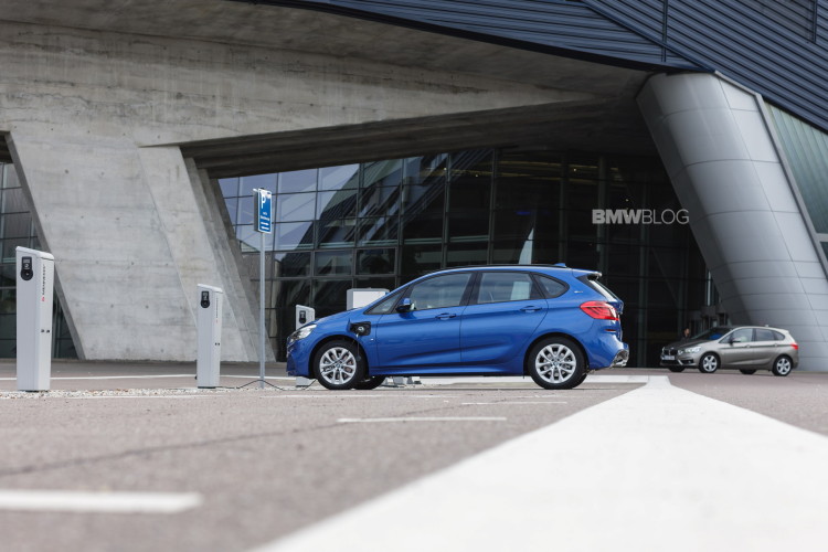 BMW-Leipzig-225xe-production-4