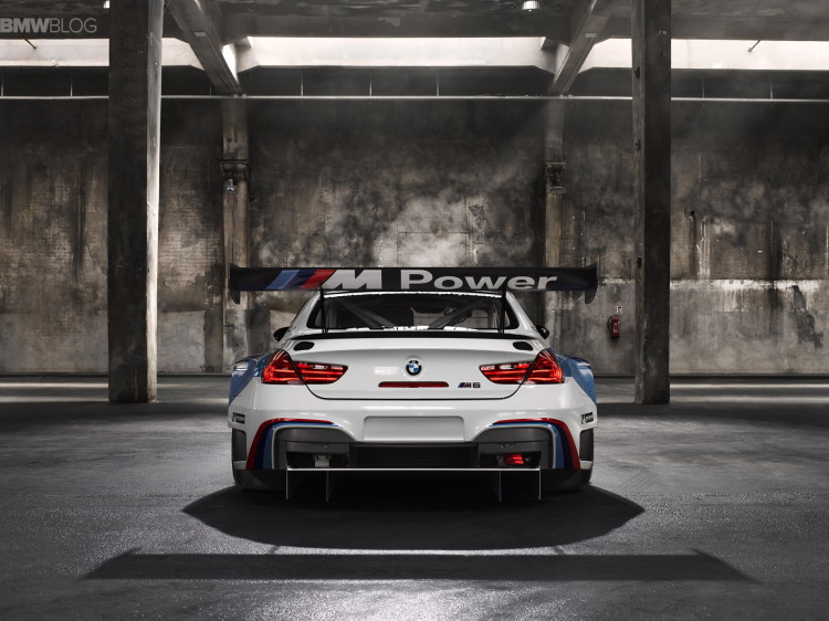 BMW-M6-GT3-Art-Car-images-3