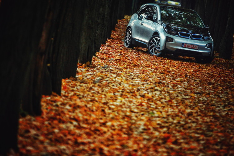 BMW sold over 11,000 i3 electric vehicles in U.S. in 2015