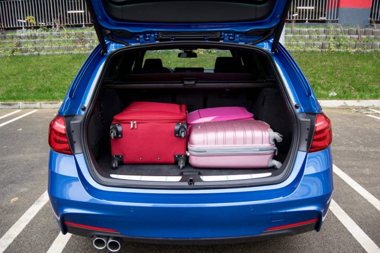 2015-BMW-320d-xDrive-Touring-test-drive-60