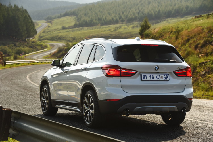 2016-BMW-X1-South-Africa-41