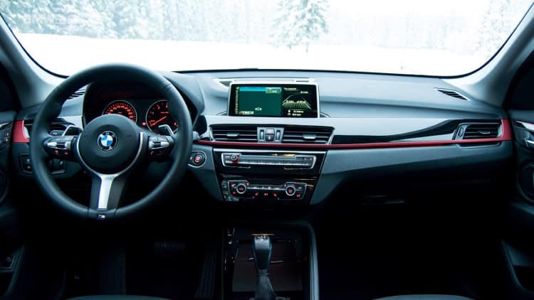 2016-bmw-x1-xdrive20d-test-drive- - 39