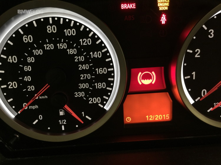 how-to-change-brake-fluid-bmw-m3-images-49