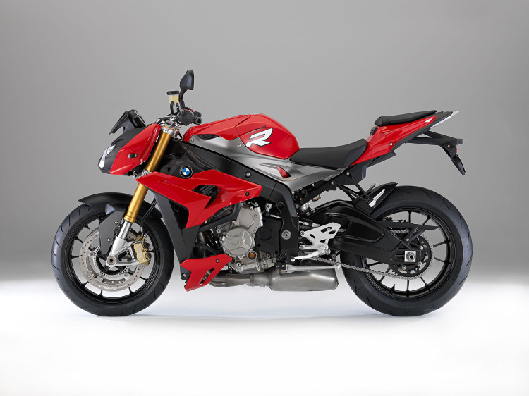 2015-BMW-S1000R-2