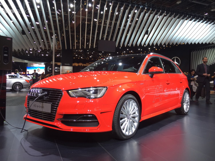 2016-Audi-A3-e-tron-images-2