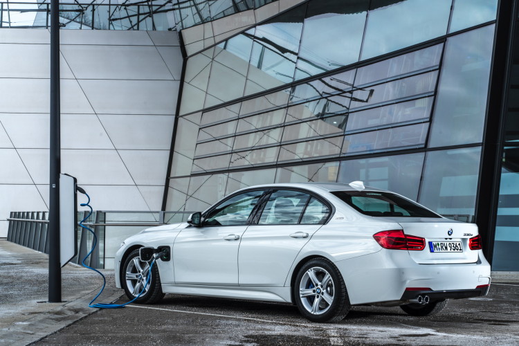 London-based estate agent switches fleet to BMW 330e plug-in hybrids