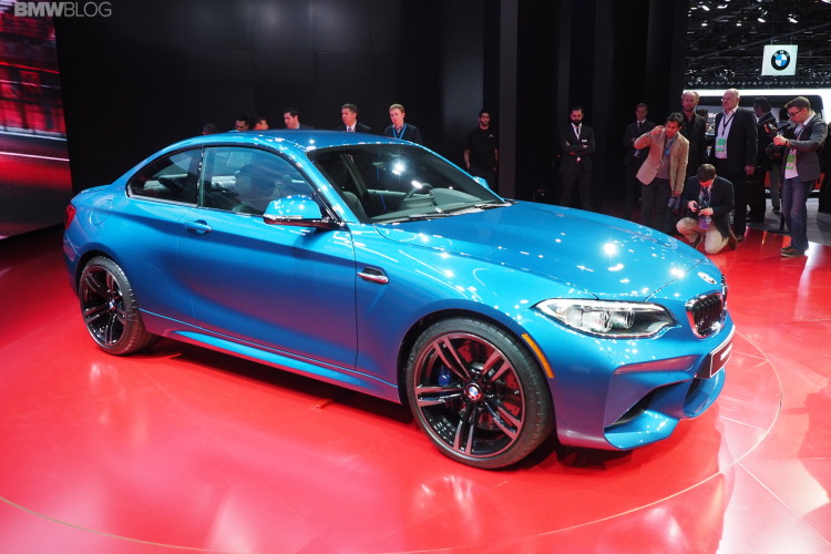 Up close and personal with the BMW M2 at Detroit Auto Show