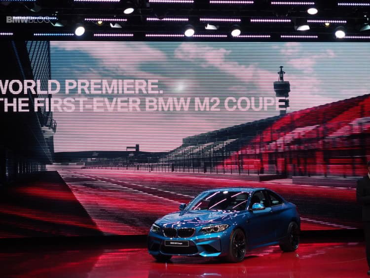 2016-BMW-M2-NAIAS-2