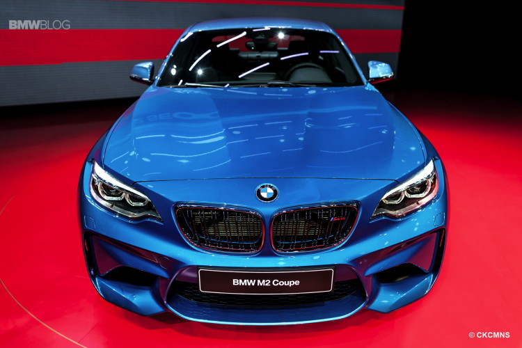 Download our BMW M2 wallpapers from the 2016 Detroit Auto Show