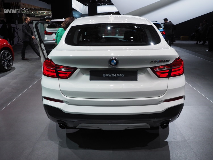 2016-BMW-X4-M40i-NAIAS-9