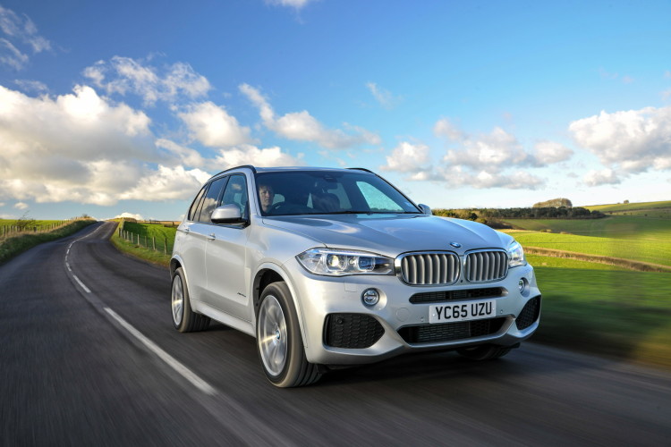 2016-BMW-X5-xDrive40e-images-UK-23