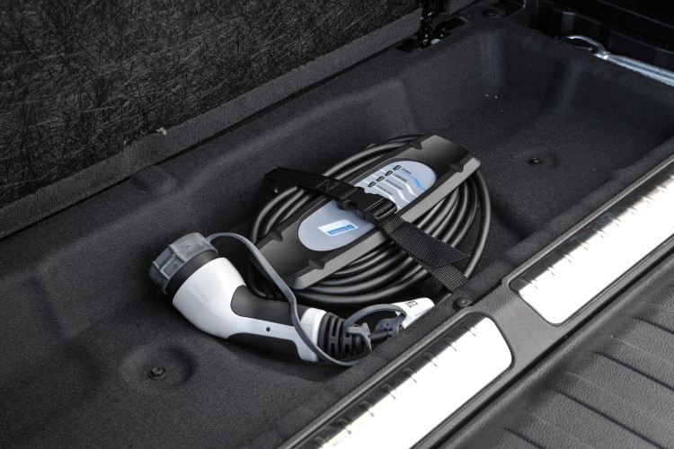 Rumor: BMW X3 plug-in hybrid halted, likely to be cancelled in favor of full-electric X3