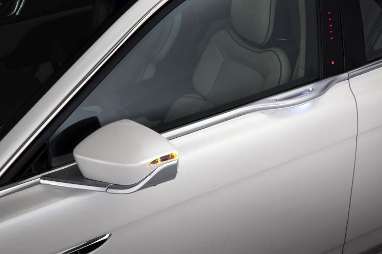 2017-lincoln-continental015-1