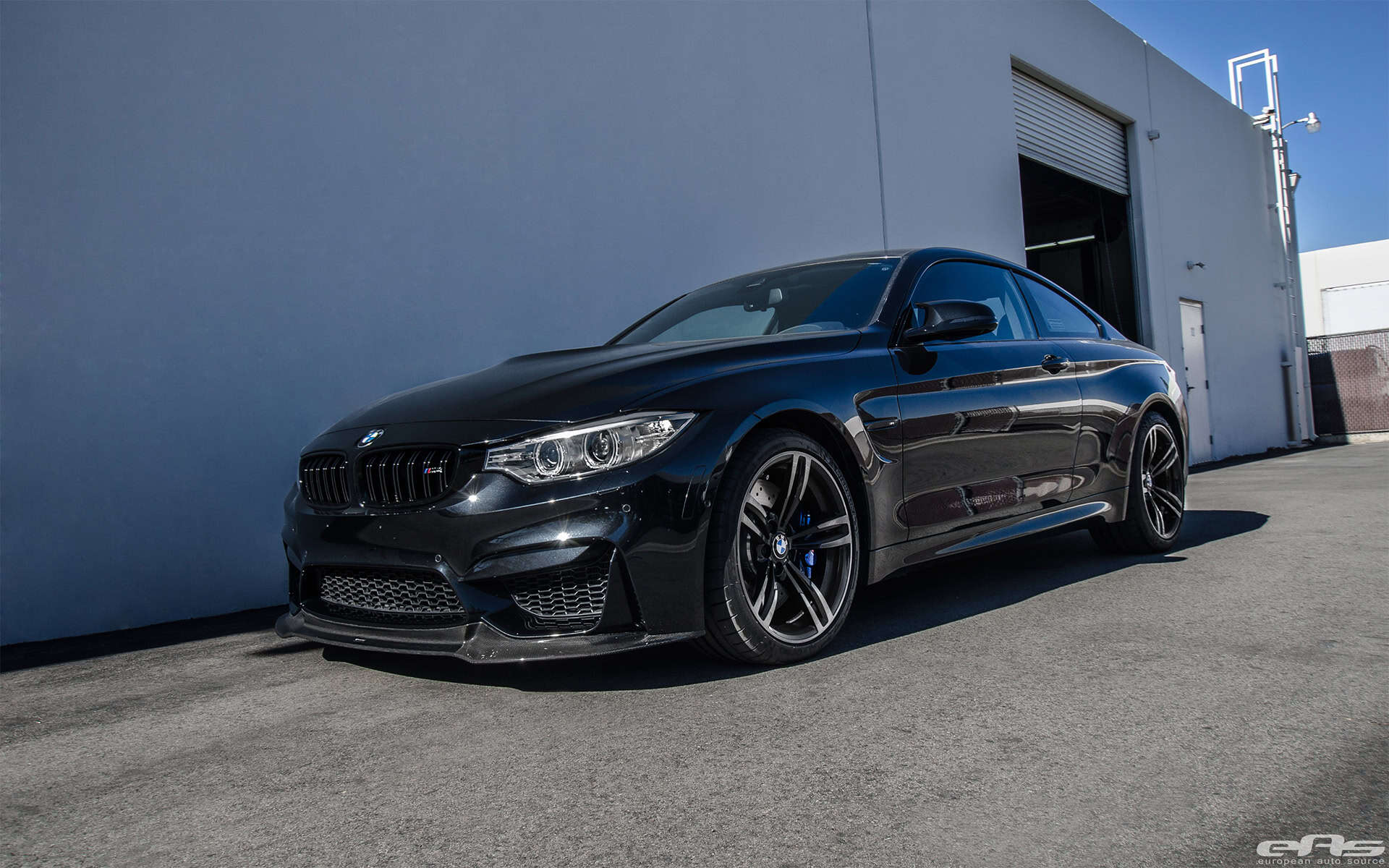 Black Sapphire Metallic M4 With Carbon Fiber Aerodynamics