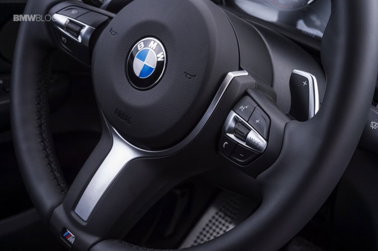 2016-BMW-X4-M40i-test-drive-review-119