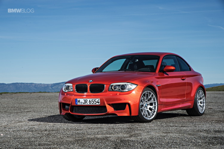 BMW-M2-vs-BMW-1M-vs-BMW-2002-24