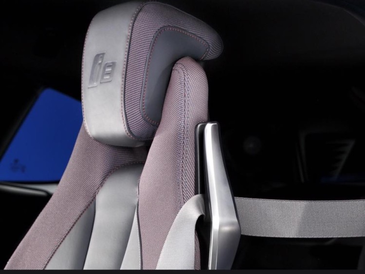 BMw-i8-protonic-red-5