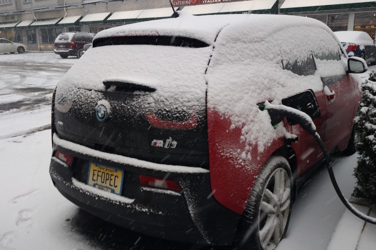 BMW i3 Life Hack: Charge Port Snow Cover
