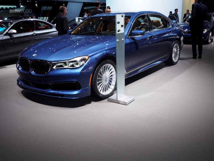 2016-BMW-ALPINA-B7-NYC-Auto-Show-12