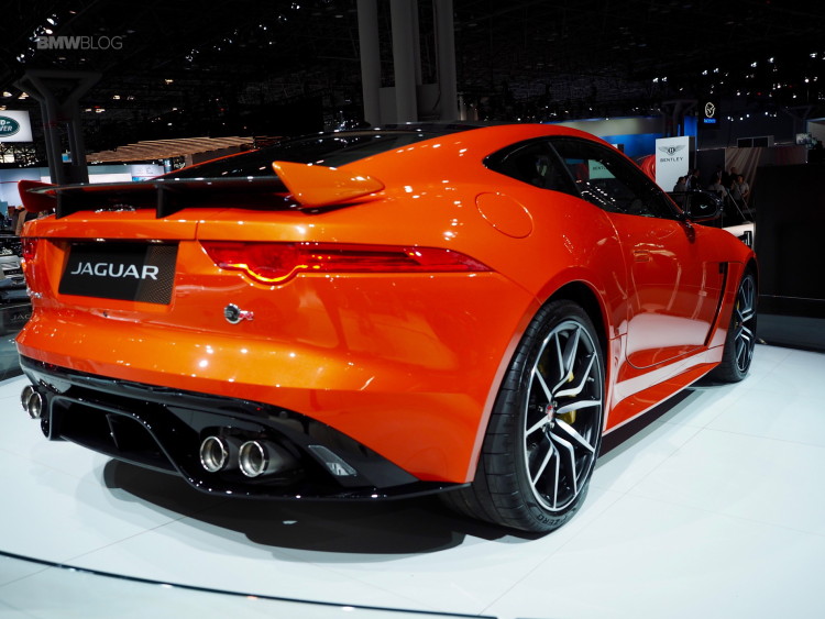 2017-2017 Jaguar F-Type SVR-3