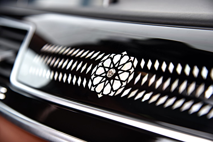 Solitaire and Master Class Edition based on the new BMW 750Li xDrive