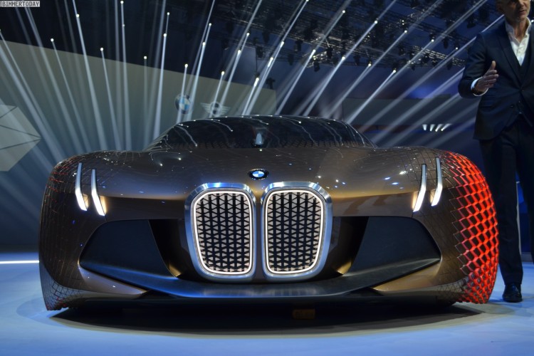 LIVE PHOTOS: BMW VISION NEXT 100