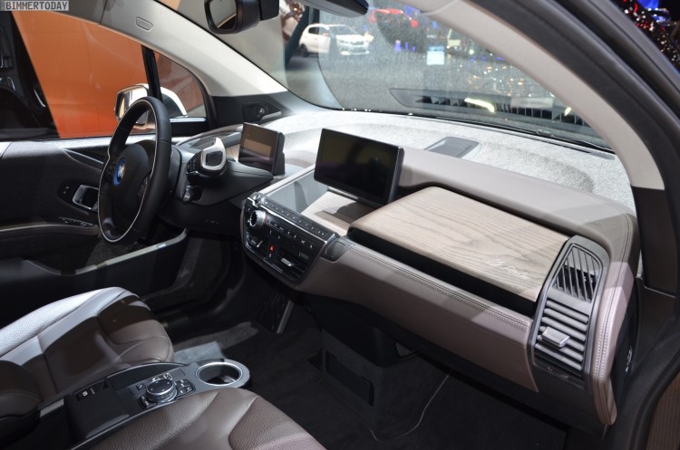 BMW-i3-MR-PORTER-Design-Limited-Edition-2016-Genf-Autosalon-Live-15