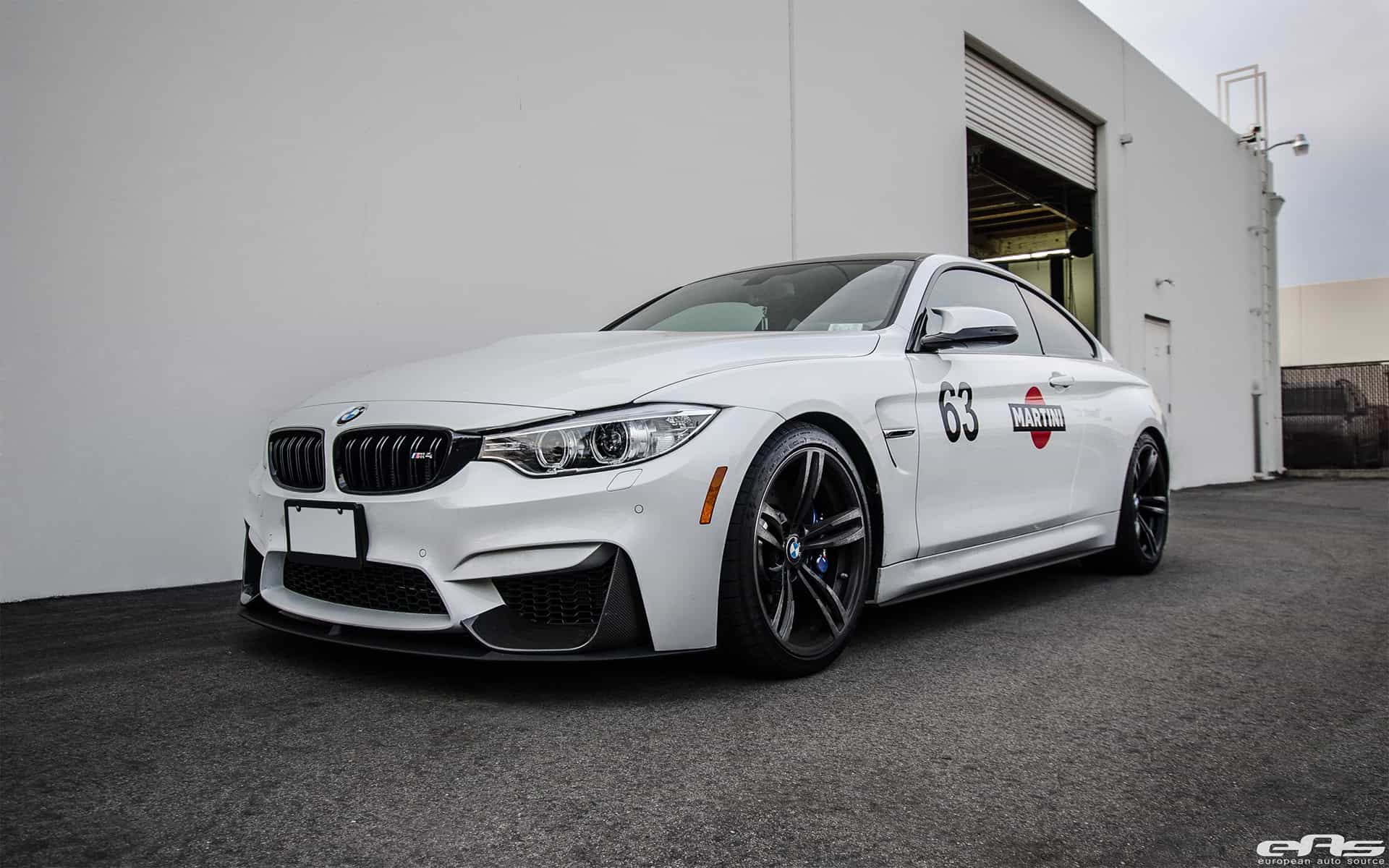 Mineral White BMW M4