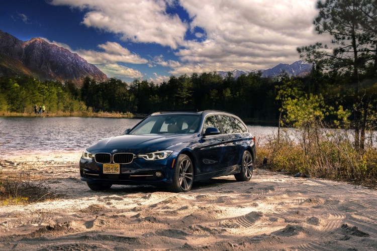 BMW USA says no new 3 Series Sports Wagon coming to America