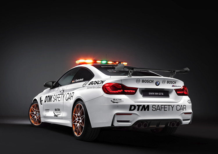 BMW-M4-GTS-DTM-2016-2