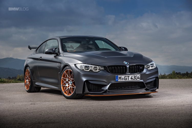 VIDEO: BMW M4 GTS vs Porsche 911 GT3