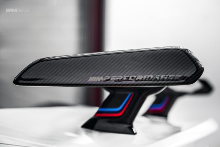 BMW-CS-Competition-Edition-37