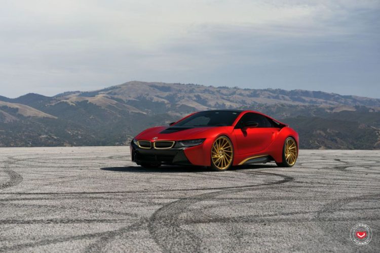 Iron-Man-BMW-i8-1