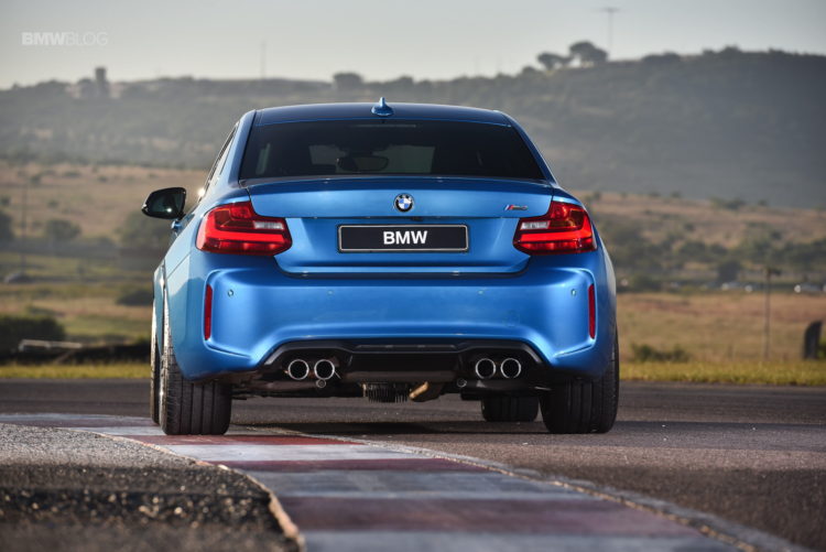 Photos-BMW-M2-Coupe-Long-Beach-Blue-18