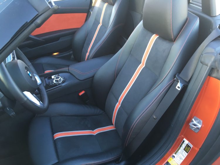 2016-BMW-Z4-sDrive28i13