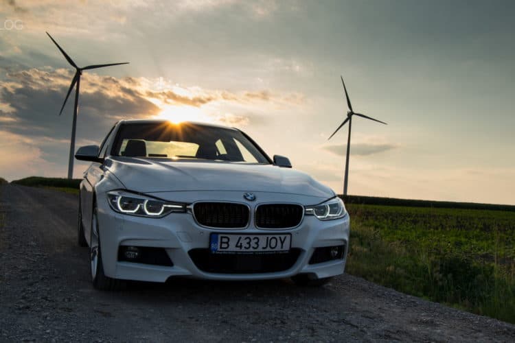 BMW 330e iPerformance Finalist for 2017 Green Car of the Year Award