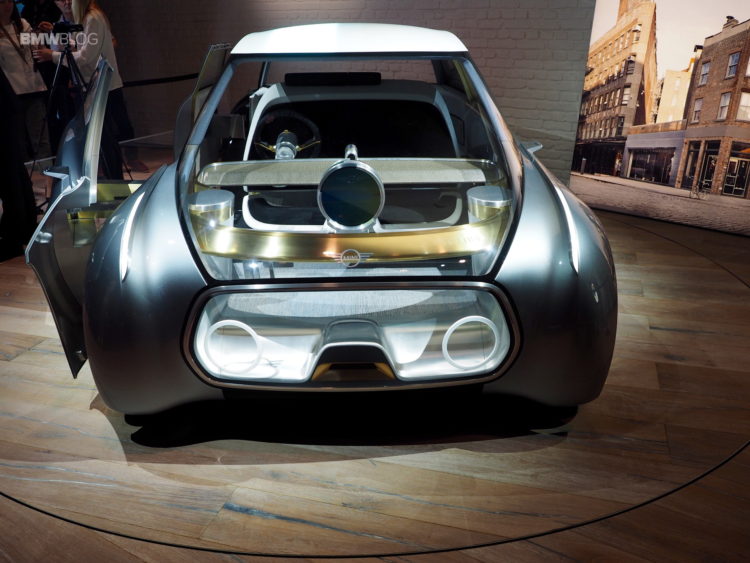 MINI-Vision-Next-100-53