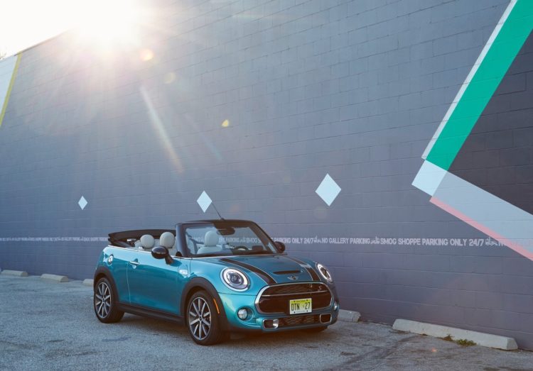 Mini-Convertible-2016-1600-0b