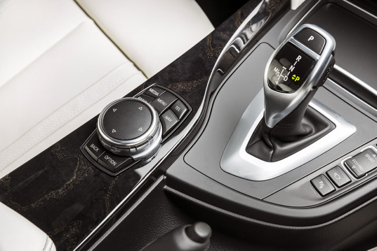 bmw-4-series-gran-coupe_100-years_03