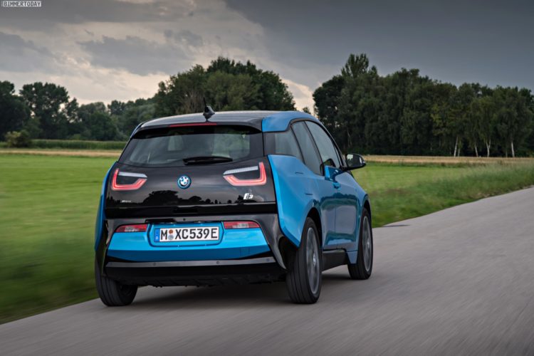 2016-BMW-i3-94Ah-Protonic-Blue-33-kWh-Elektroauto-13