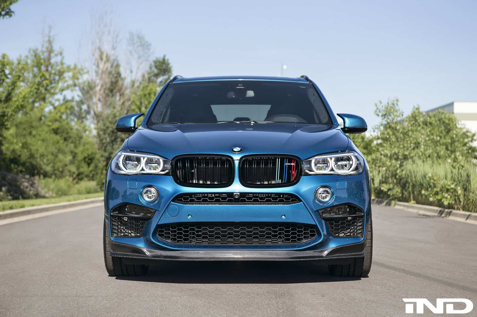 BMW X5 M Gets A Carbon Fiber Front Lip Installed