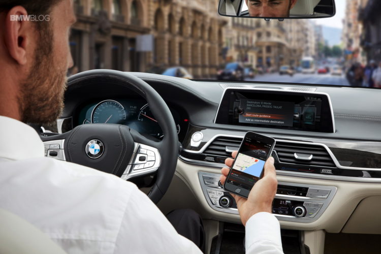 BMW-connected-services-11